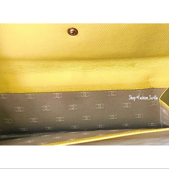 CHANEL Vintage 2004 Easter Caviar Leather Snap Closure Leather Long Wallet NWOT - Picture 7 of 13
